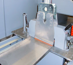 Circular saw or guillotine cutting systems 
